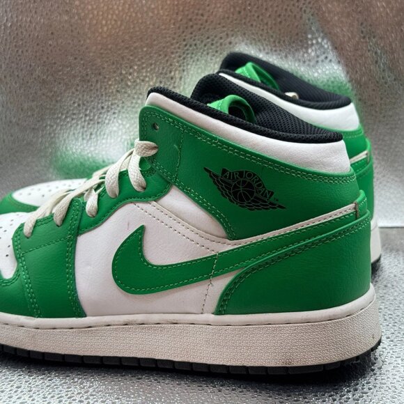 Size 6.5Y Jordan 1 Mid Kids Lucky Green White Mid Basketball Sneakers DQ8426-301 - Picture 6 of 10